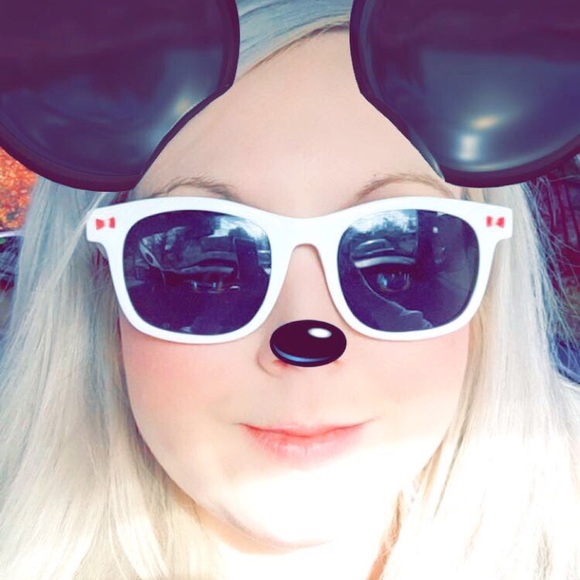 ๐ฆ๐Meet your seller๐๐ฆ - Picture 6 of 8